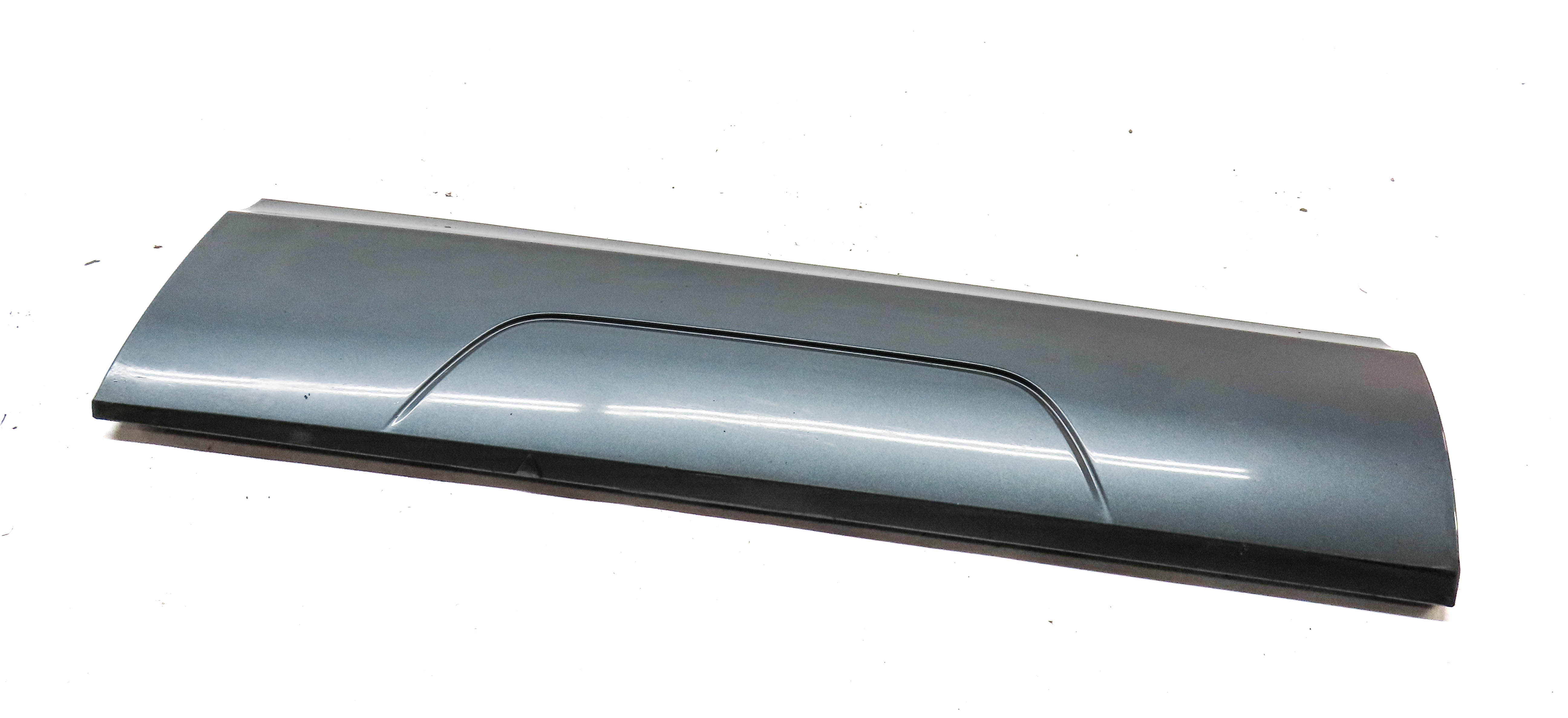 2015 AUDI Q3 (8U) REAR RIGHT LOWER DOOR MOULDING TRIM PANEL (Gray) — exact item pictured